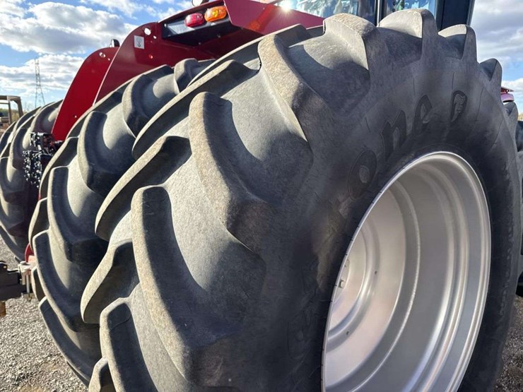 2020-case-ih-420-image-16