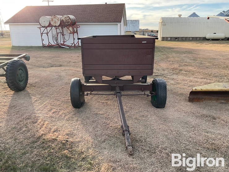 antique-grain-wagon-image-2