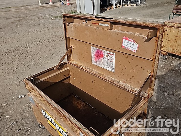 knaack-48"-gang-box-image-6