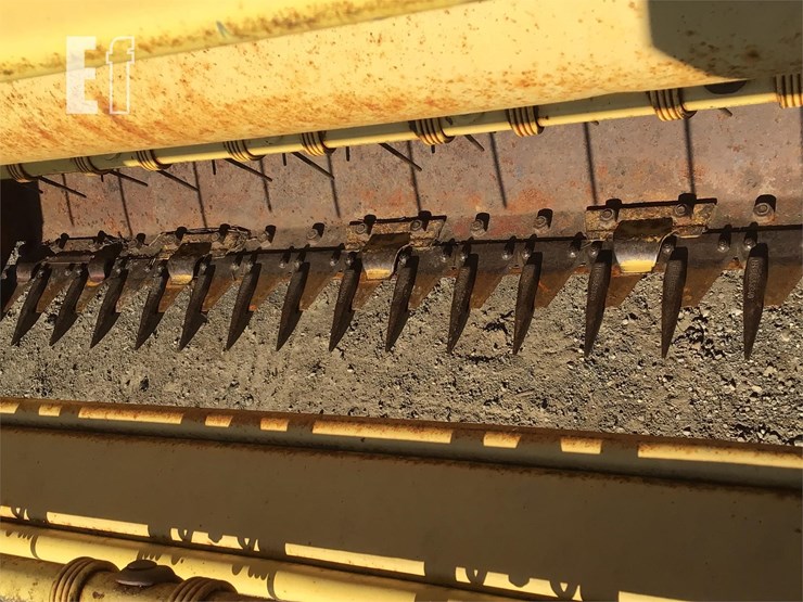 1979-new-holland-488-image-11