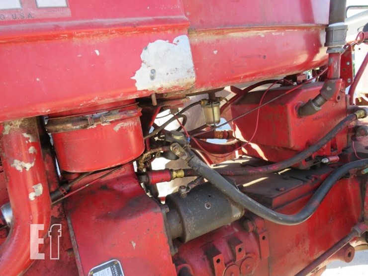 1953-international-super-m-image-6