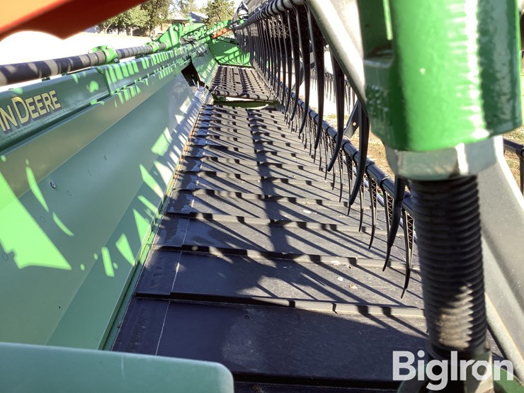 2017-john-deere-635d-image-19