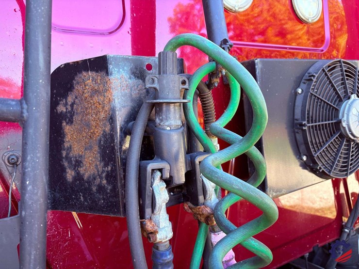 2017-international-prostar-image-33