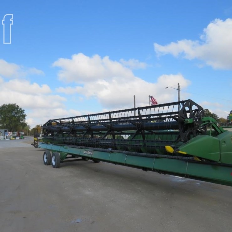 2005 JOHN DEERE 630F