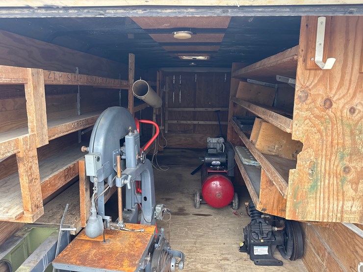 #134-•-2005-16’-pace-american-enclosed-trailer-image-5