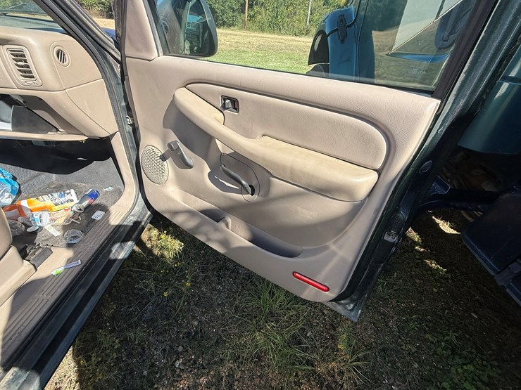 2004-link-175-image-27