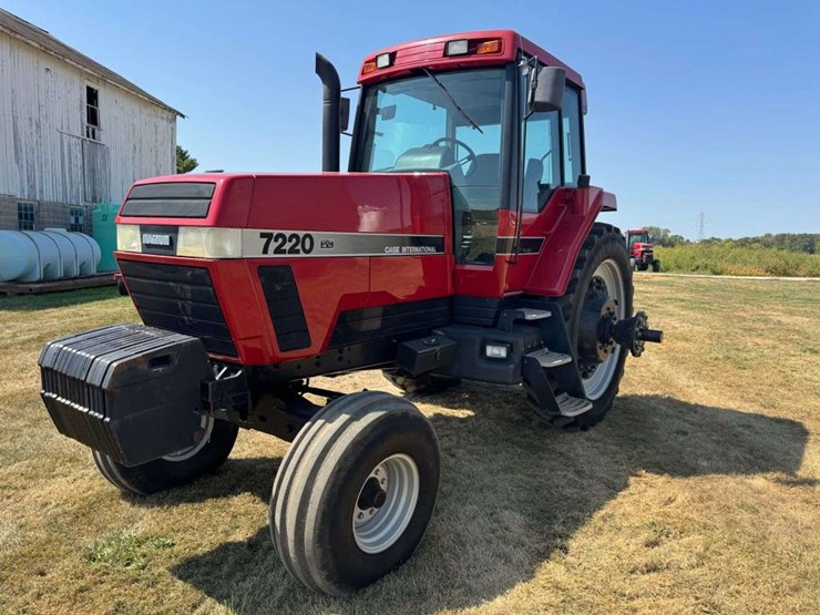 1995-case-ih-7220-image-3