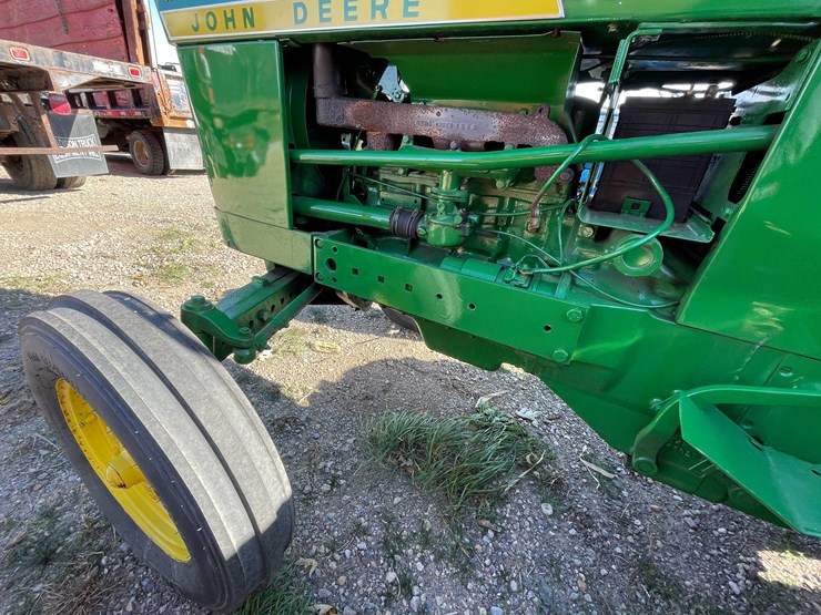 john-deere-2010-image-9