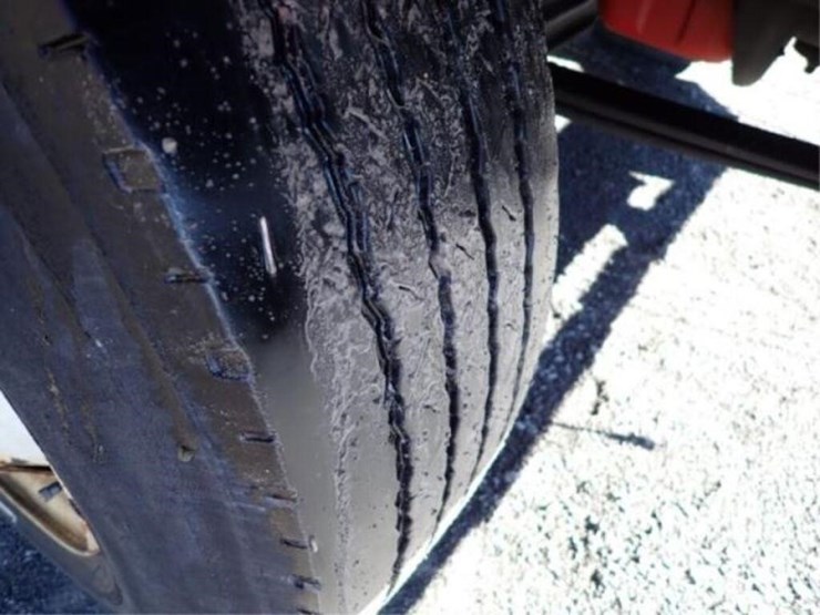 2015-freightliner-mt55-image-75