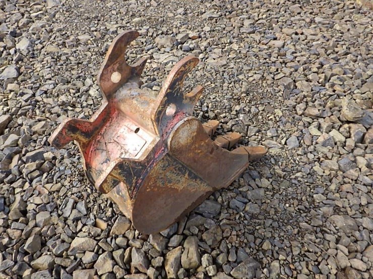 john-deere-12-image-3