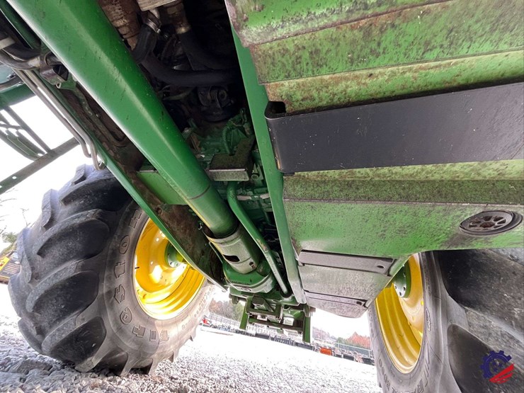 john-deere-6420-image-29