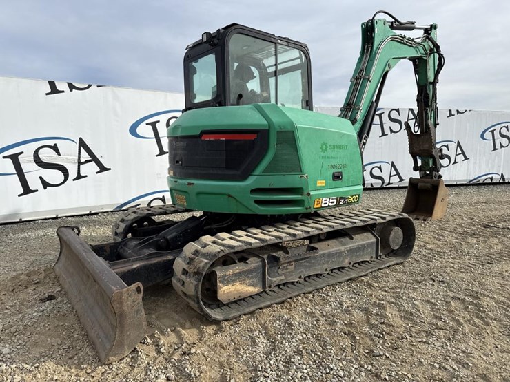 2018-jcb-85z-1-image-5