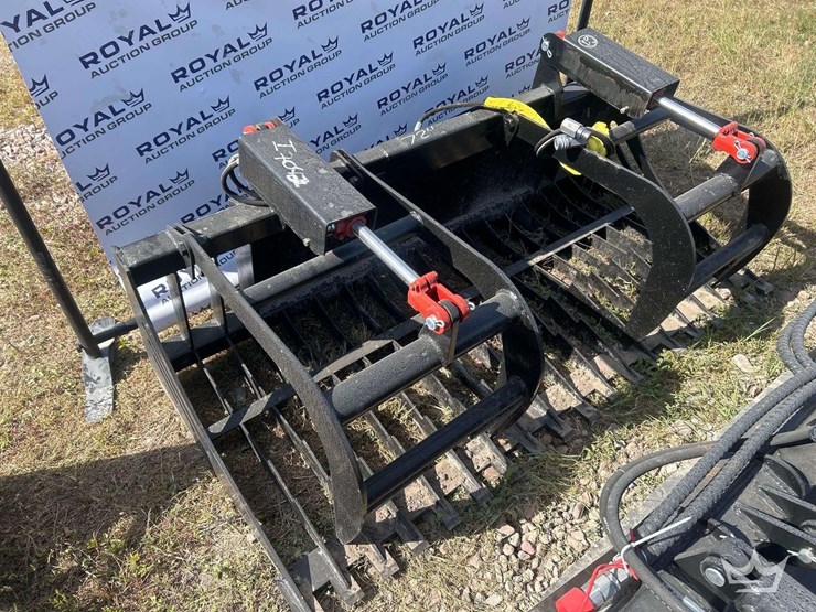 72in-dual-cylinder-brush-grapple-skid-steer-attachment-image-2