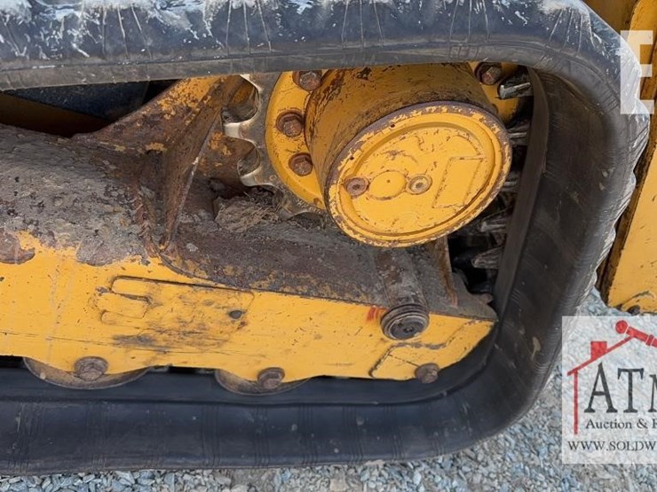 caterpillar-249d-image-11