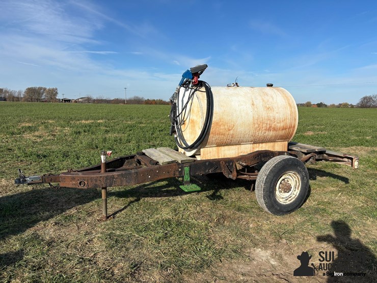 steel-fuel-tank-w/12v-pump-on-cart-image-1