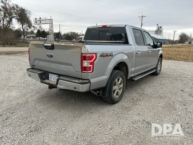 2020-ford-f150-xlt-image-9