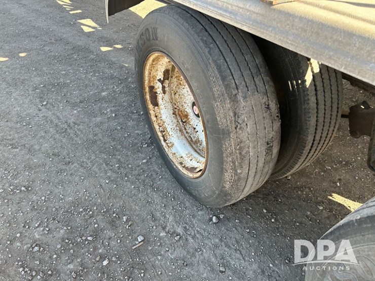 2006-b-b-dry-tender-trailer-(cp1300,-unit-169)-image-24