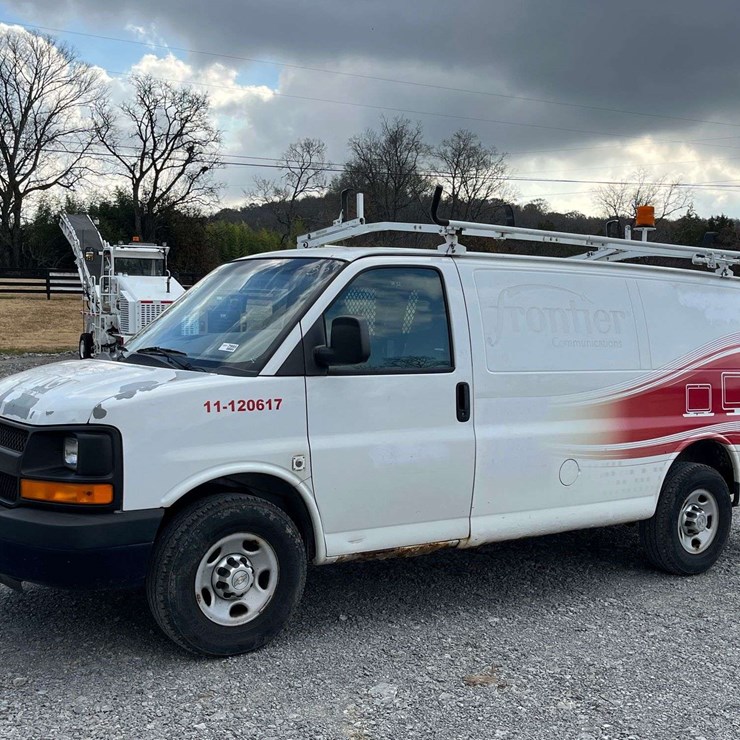 2012 CHEVROLET Express Van