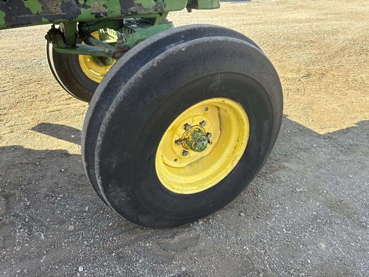 john-deere-4430-image-10
