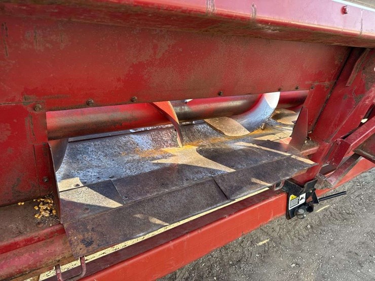 case-ih-1083-image-14