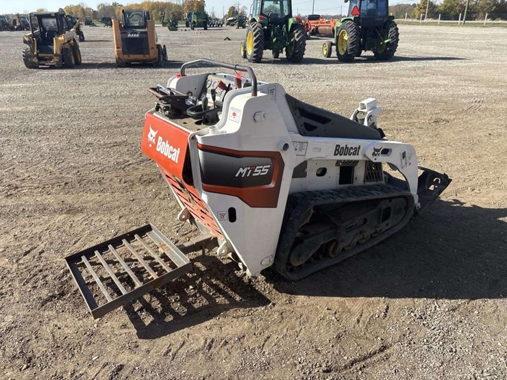 2011-bobcat-mt55-image-4