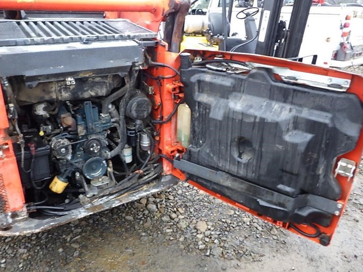 kubota-ssv65-image-13