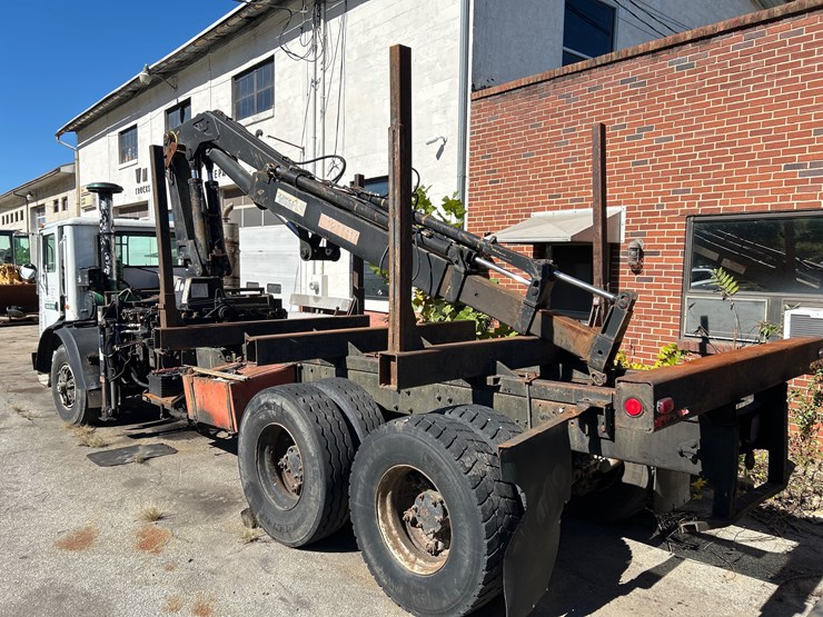 #52-a-•-1998-mack-mr-logging-truck-image-4