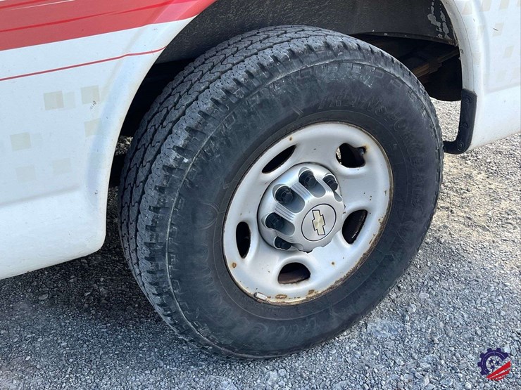 2012-chevrolet-express-van-image-8