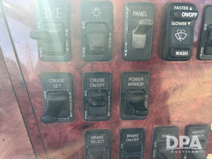 2005-international-135-image-70