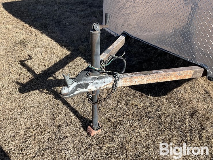 2002-united-6’x12’-s/a-enclosed-trailer-image-9