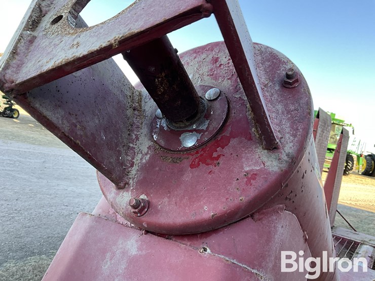 feterl-grain-driveover-deck-image-10