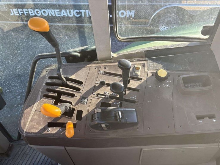 john-deere-6415-image-18