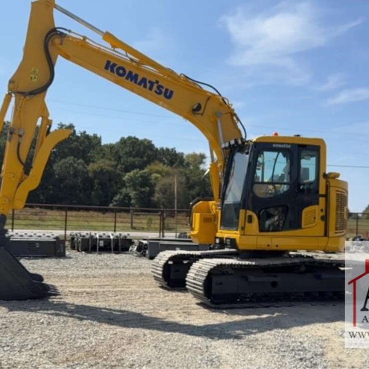 2021 KOMATSU PC138US-11
