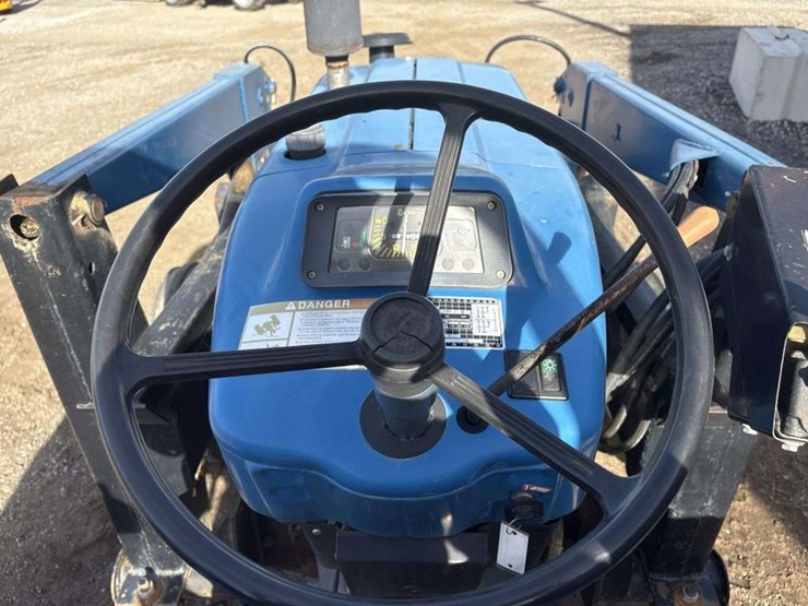 new-holland-3430-image-19