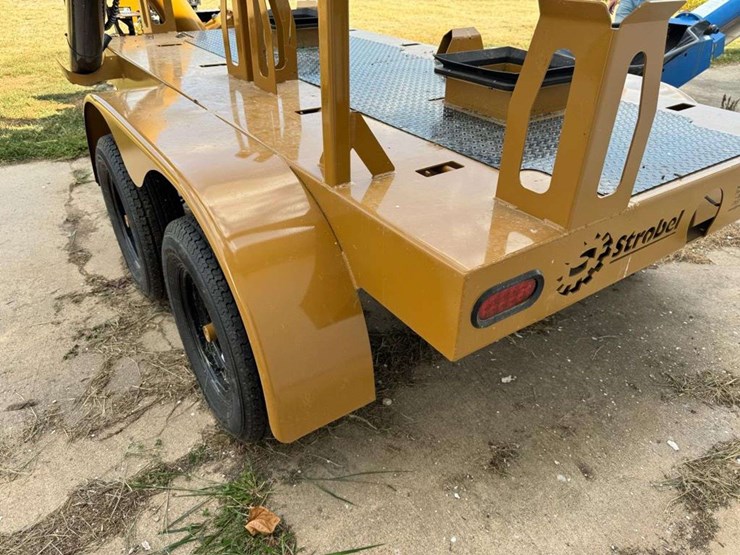 strobel-2boxlp-image-5