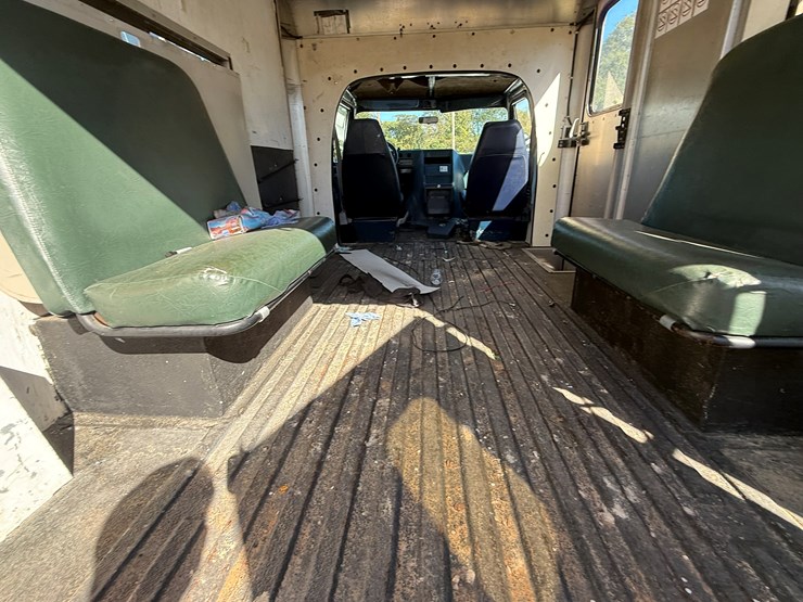 1991-chevrolet-c30-image-24