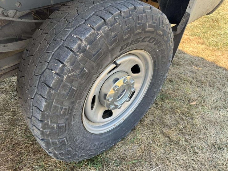 2013-ford-f350-xl-image-9