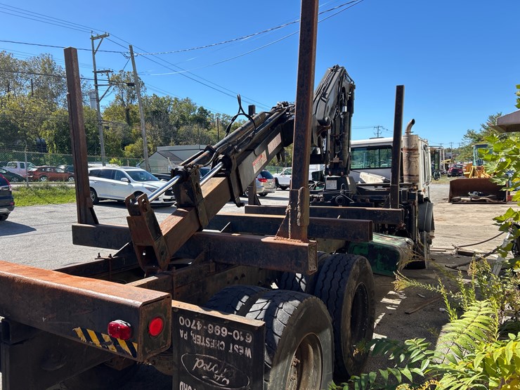 #52-a-•-1998-mack-mr-logging-truck-image-5