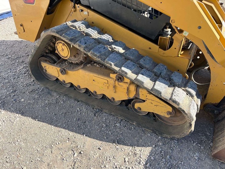 2019-caterpillar-289d3-image-19