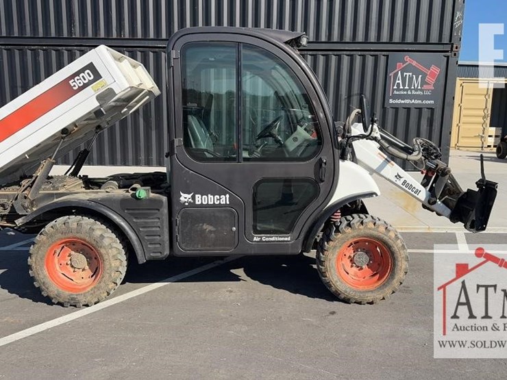 bobcat-toolcat-5600-image-2