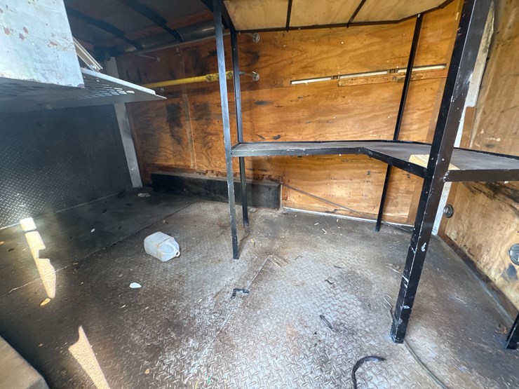 #132-•-2008-12’-royal-enclosed-trailer-image-5