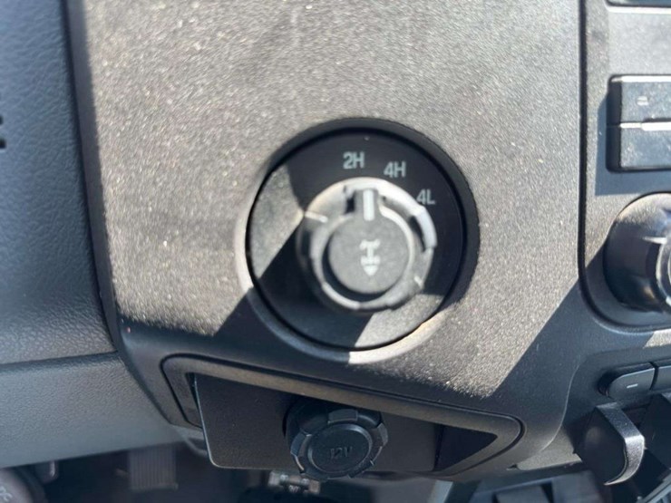 2013-ford-f350-xl-image-23