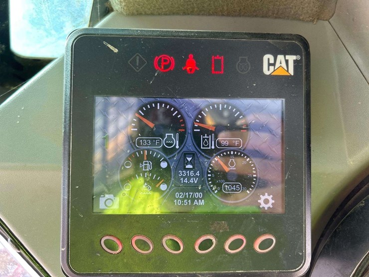 2019-caterpillar-299d3-xe-image-11
