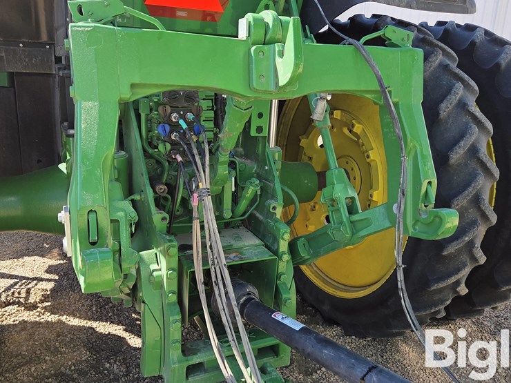 2021-john-deere-8r-250-image-17