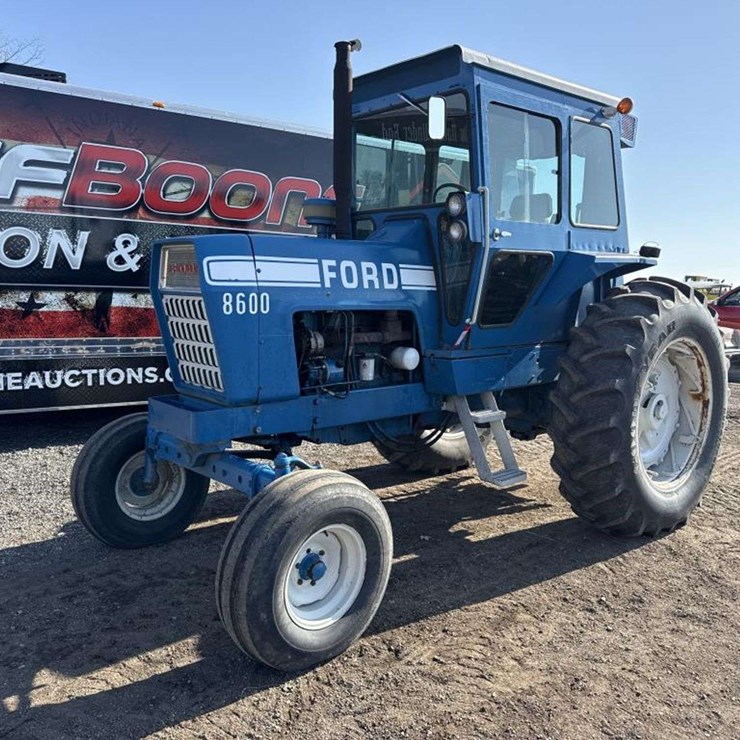 FORD 8600
