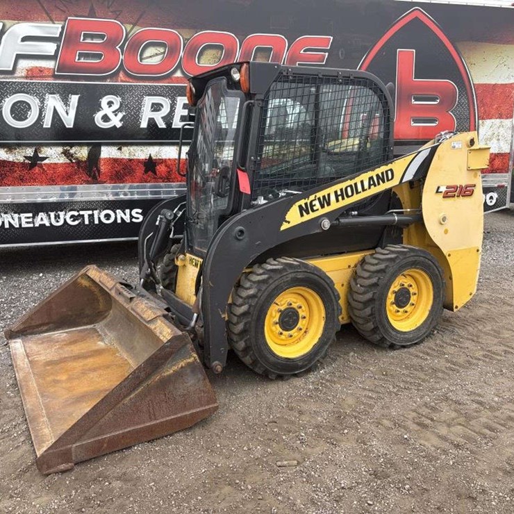 NEW HOLLAND L216