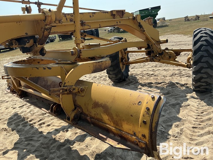 caterpillar-112-image-16