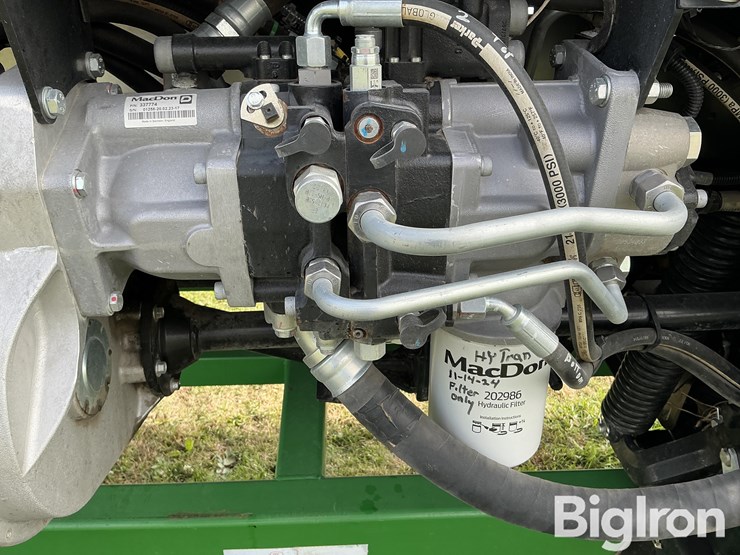 2022-mac-don-fd240-image-14