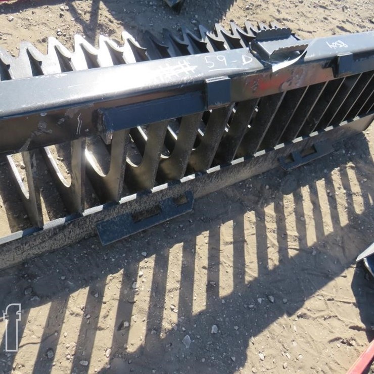 SKID LOADER ROCK BUCKET