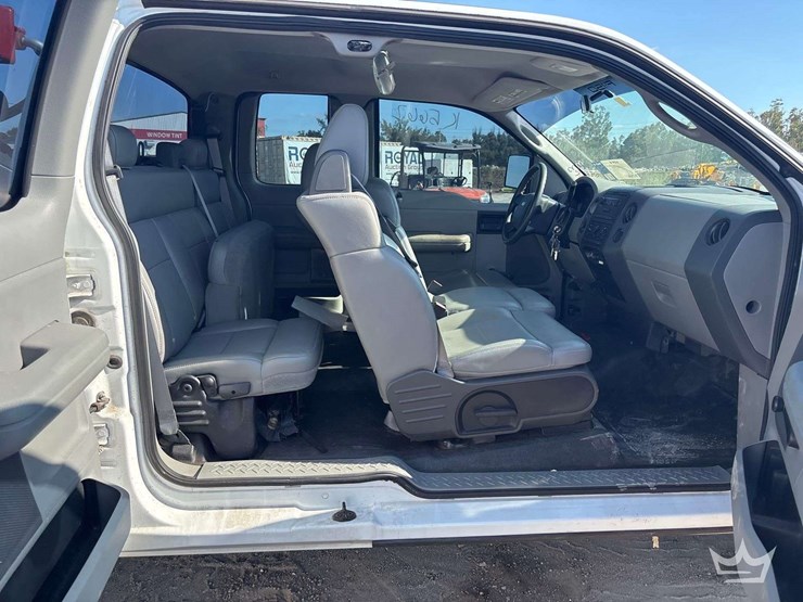 2008-ford-f-150-ext.-cab-pickup-truck-image-24